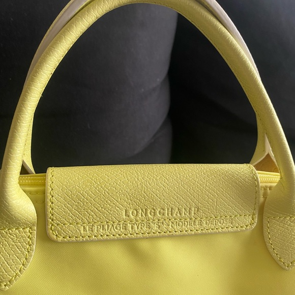Happy yellow bag, longchamp, cute! - Picture 2 of 6